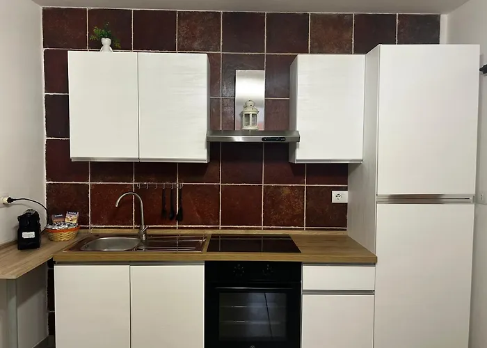 Immota Manet Appartement LʼAquila